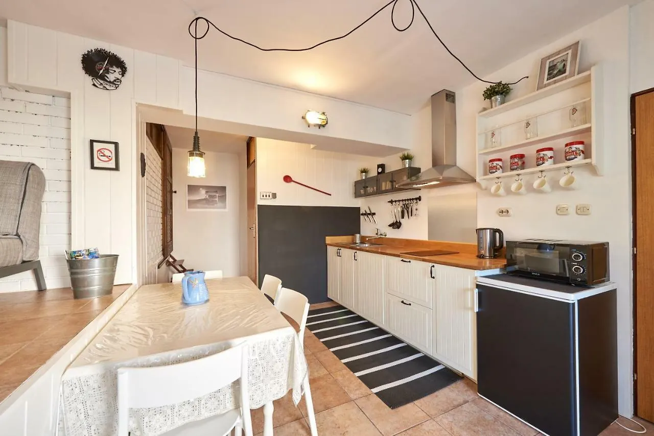 Apartment Scalina トロギール
